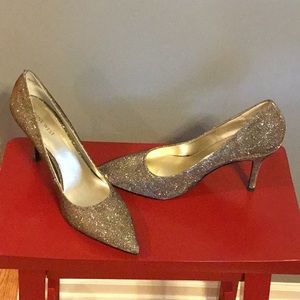 Size 11 Nine West heels worn once